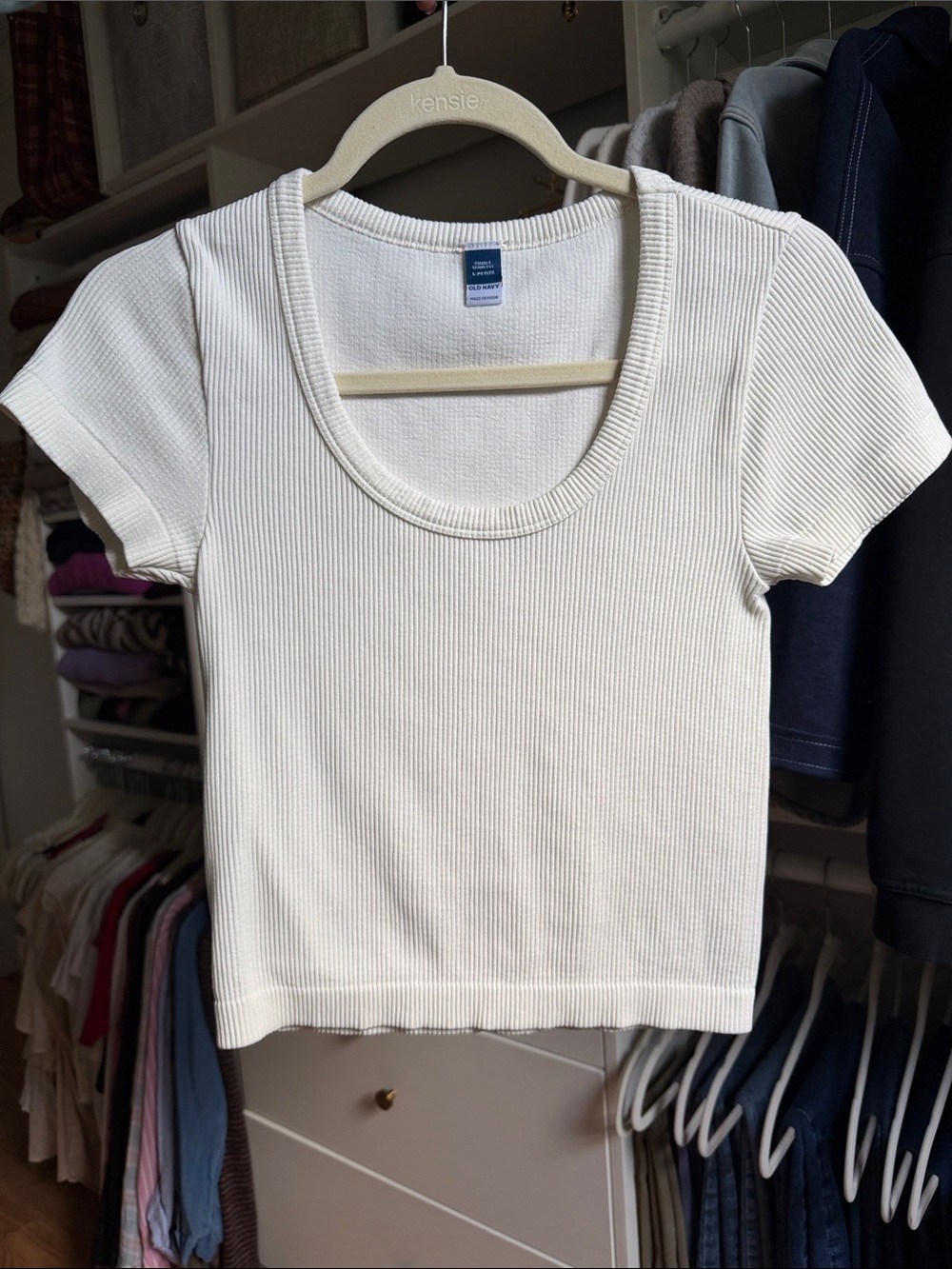 Old Navy Cream Ribbed Scoop Neck Short Sleeve Tee- women’s size LP